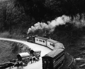 Pociąd na linii Darjeeling, około 1930 r.
